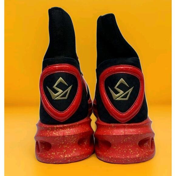 TRONUS Bred Signature Series One New NIB Excellent Running Collectible Size 10 - Picture 2 of 6